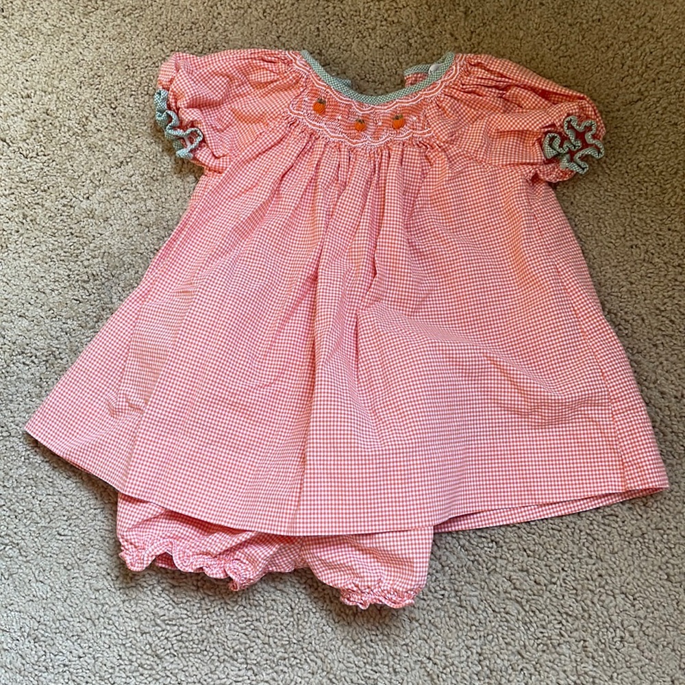 Petit Ami pumpkin smocked dress and matching bloomers size 6 months